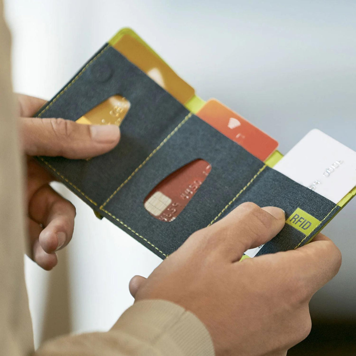 jpg_1500x1500_62010197