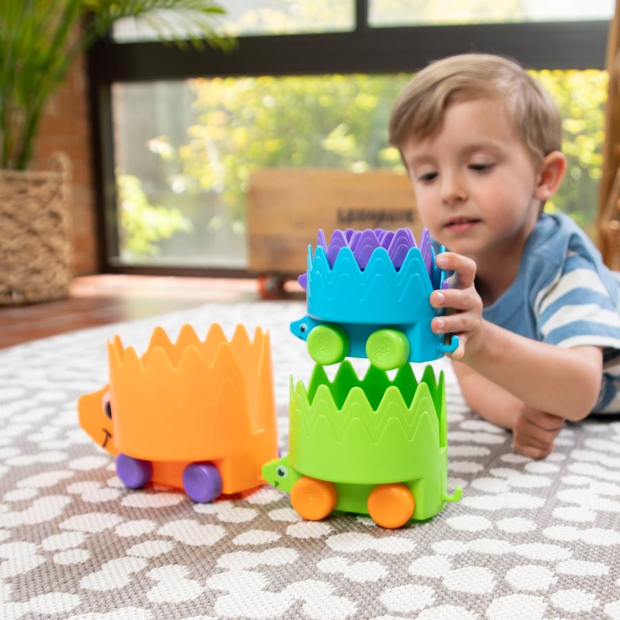 Hiding Hedgehogs, Apilar Y Anidar FatBrain Toys