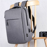 Mochila para Notebook con Puerto USB 15" Gris Levo